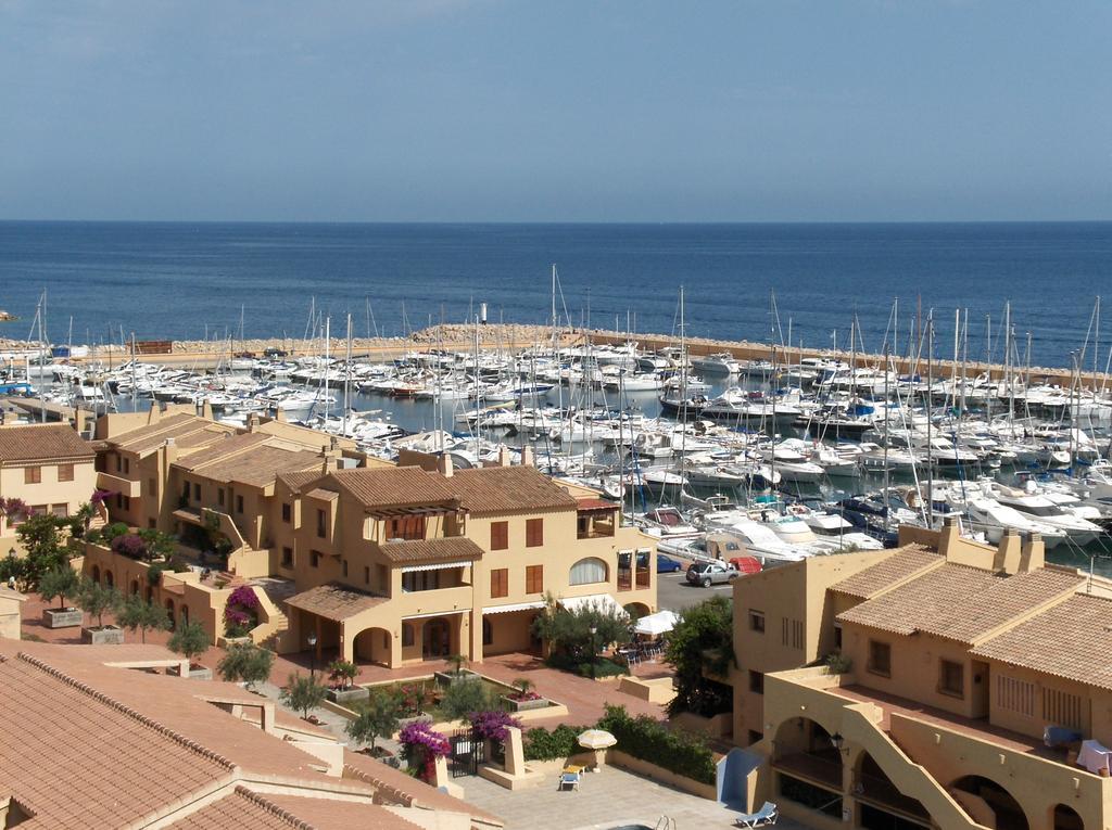 Sunrise Beachfront Apartment By The Marina Altea Exterior foto